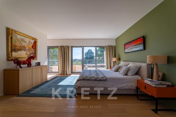 Provence Avignon– Maison d’architecte avec piscine