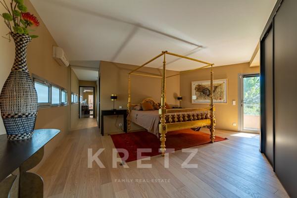 Provence Avignon– Maison d’architecte avec piscine