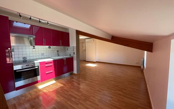 Appartement à louer    3 pièces •  Mornant