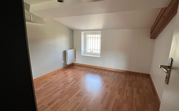 Appartement à louer    3 pièces •  Mornant