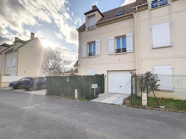 Ermont - Maison 4 pièces - 3 chambres - Garage - Gare de Gros Noyer .