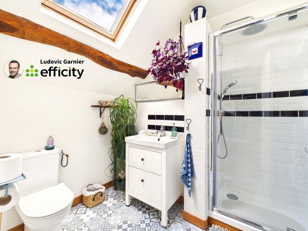 Maison
         5 pièces
        - 131 m² 195 000 € *