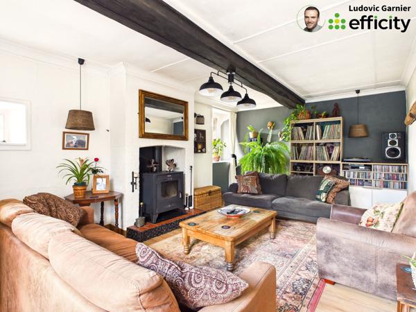 Maison
         5 pièces
        - 131 m² 195 000 € *