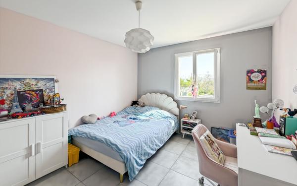 Maison à vendre    4 pièces •  La Crau