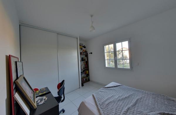 Plain pied Negrepelisse 5 pièce(s), excellent état !