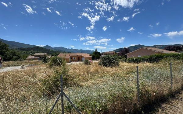 Terrain à vendre    Tallard