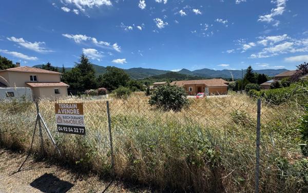 Terrain à vendre    Tallard