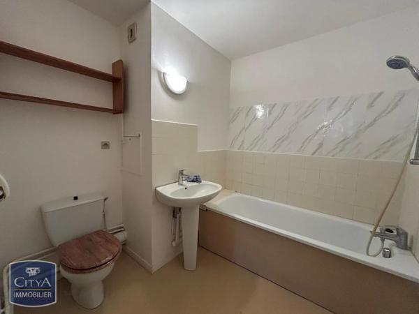 Appartement à louer 2 pièces 42.87m² Arpajon (91290)