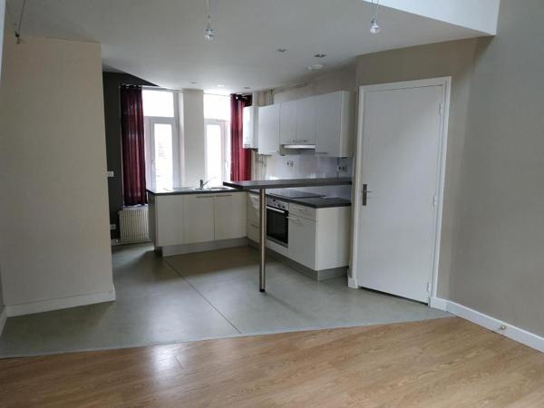 Appartement à louer 3 pièces 53.38m²