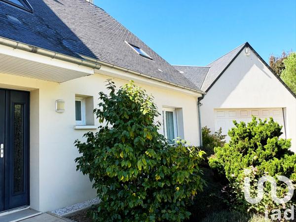 Maison à vendre 7 pièces 231 m² Saint-Cyr-sur-Loire