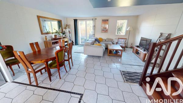 Maison à vendre 5 pièces 95 m² Nandy