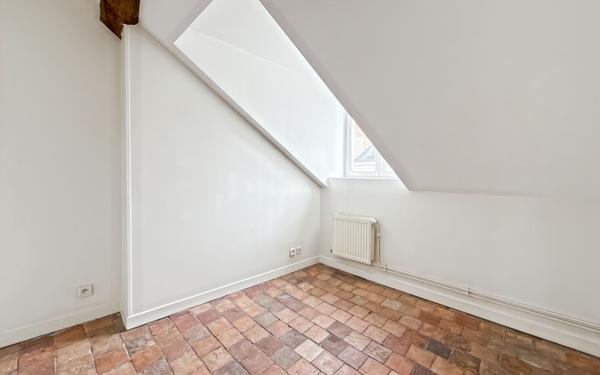 Appartement à louer    3 pièces • 56 m2 Orléans