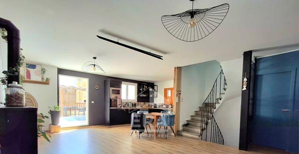 Maison de village de charme avec terrasse et garage à vendre à Rivesaltes