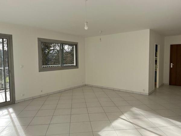 Appartement T4 avec balcon 20 m² et vues