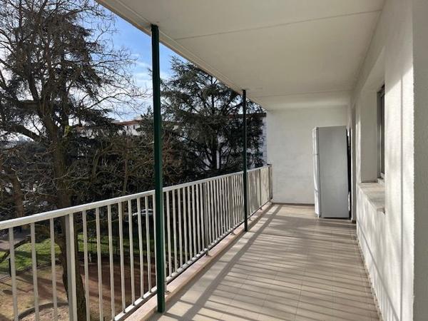 Appartement T4 avec balcon 20 m² et vues