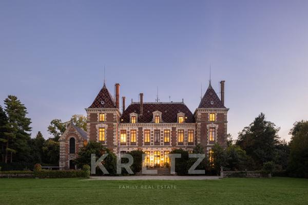 Élégance XIXe : château et domaine de 50 hectares à 1H de Lyon