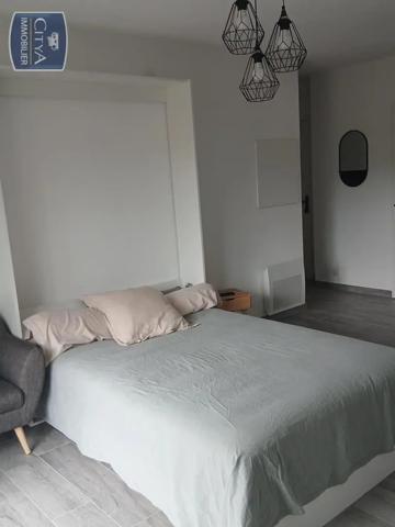 Appartement à louer 1 pièce 26.78m² Sarlat-la-Canéda (24200)