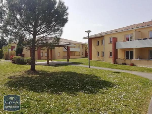 Appartement à louer 2 pièces 45.6m² Auterive (31190)