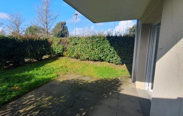 Appartement récent avec jardin
