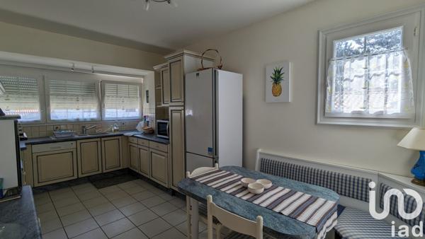 Maison à vendre 6 pièces 138 m² Royan