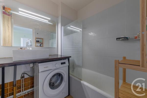 Appartement T2 à vendre  2 pièces - 37 m2 GRENOBLE - 38