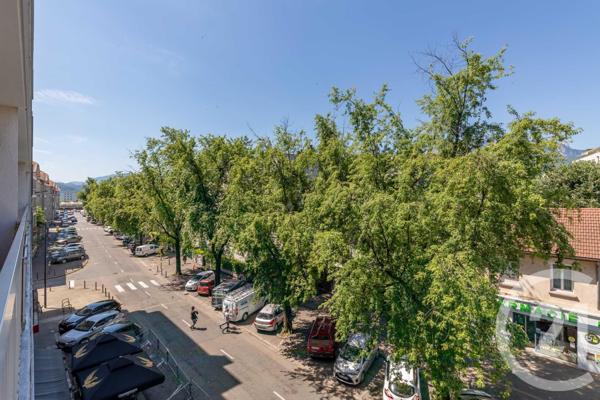 Appartement T2 à vendre  2 pièces - 37 m2 GRENOBLE - 38