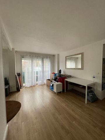 Appartement MEUBLE , 2 pièce(s) 53.75 m2