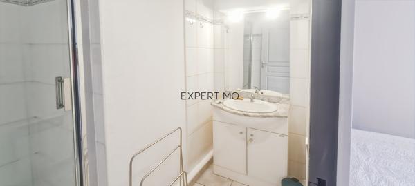 Narbonne (11100) APPARTEMENT MEUBLEE AVEC TERRASSE