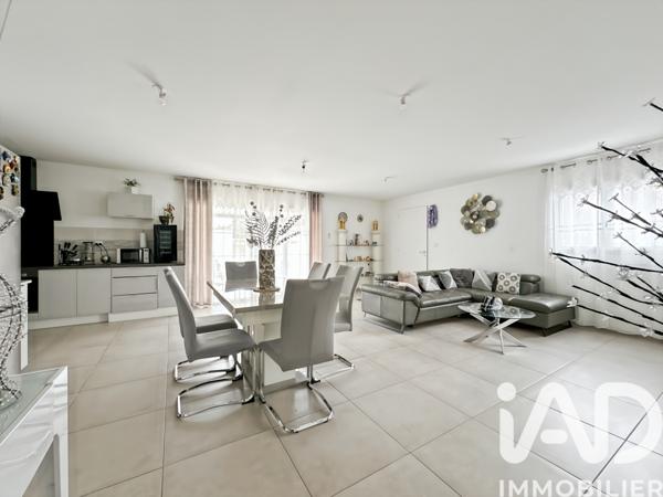 Maison à vendre 4 pièces 90 m² Beauvoisin