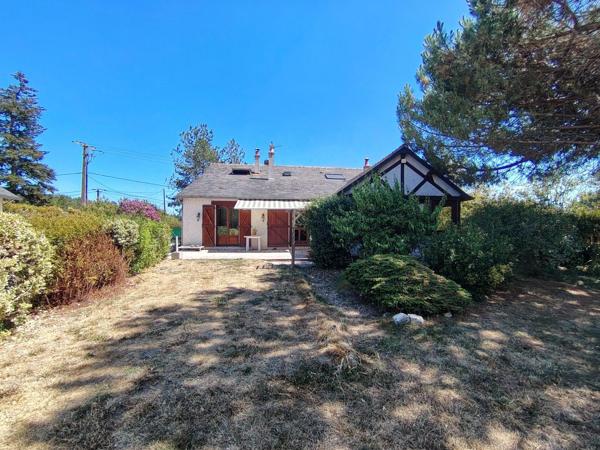 Maison à COUR-CHEVERNY, 41700 - 6 pièces 158m²