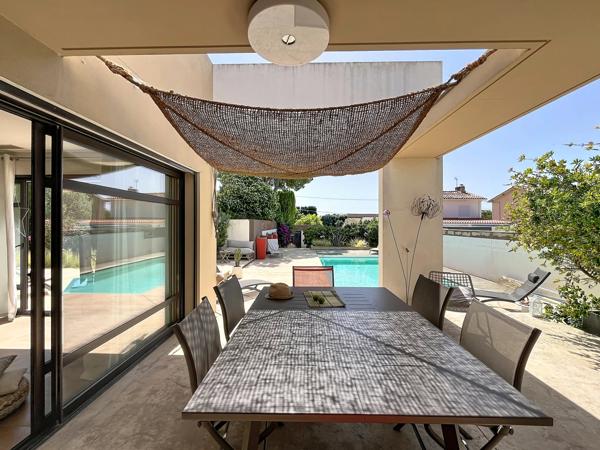 VILLA D'ARCHITECTE CONTEMPORAINE D'EXCEPTION, BAIXAS