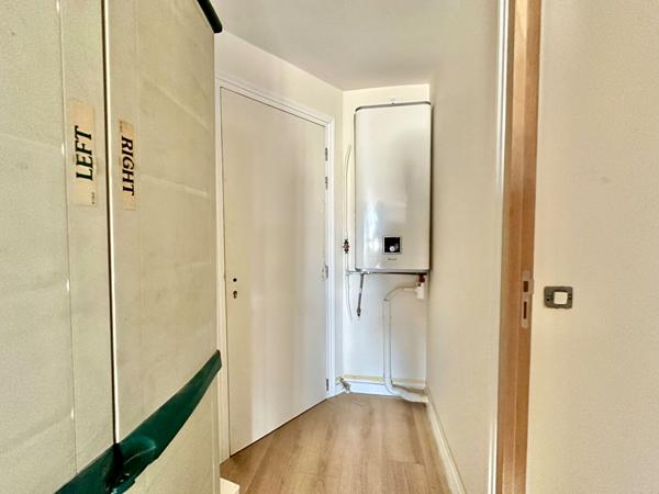 Appartement Paris 1 pièce(s) 27 m2