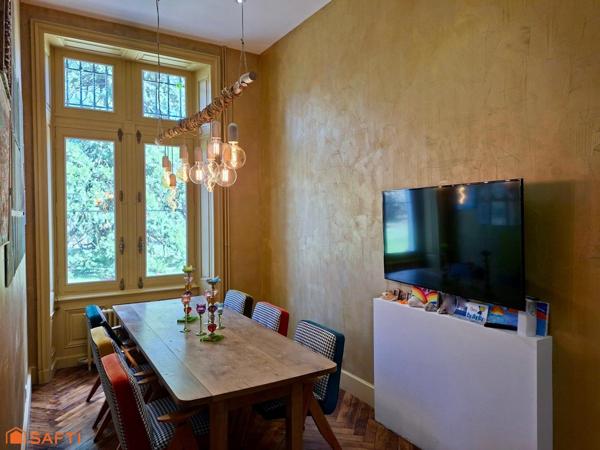 Magnifique château du millieu XIXème totalement rénové.