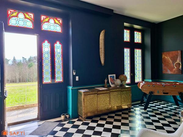 Magnifique château du millieu XIXème totalement rénové.