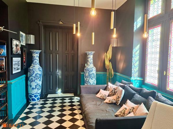 Magnifique château du millieu XIXème totalement rénové.