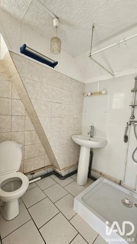 Immeuble à vendre 135 m² Villeblevin