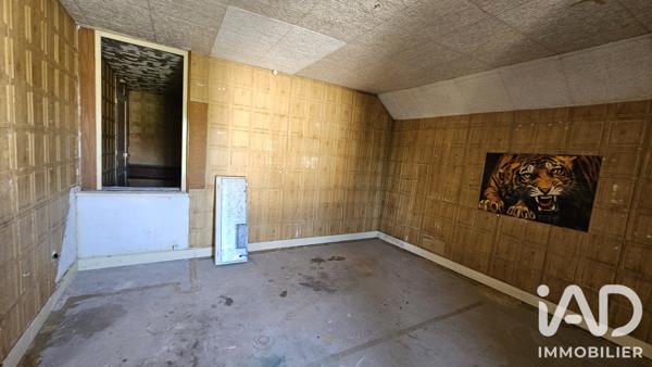 Immeuble à vendre 135 m² Villeblevin