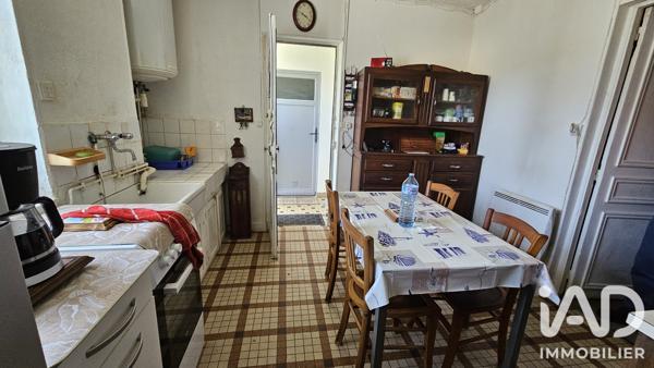 Immeuble à vendre 135 m² Villeblevin