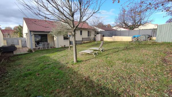 Maison Mortagne sur Sèvre 5 pièces 97 m2 avec terrain de plain-pied