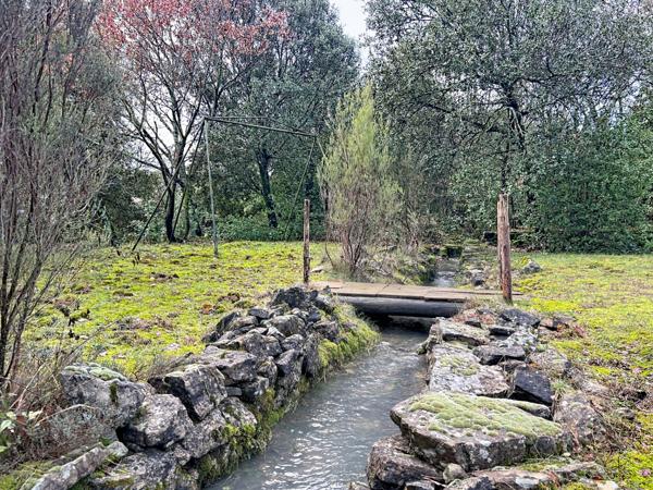 Sud Ardèche – secteur Les Vans / Maison de 191 m² sur terrain de 2 764 m² – Grand garage