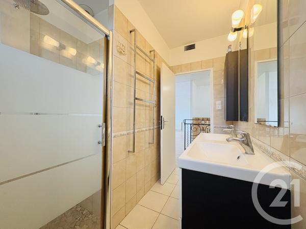 Maison à vendre  5 pièces - 95,23 m 2   RILHAC RANCON  - 87
