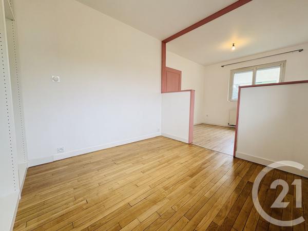 Maison à vendre  5 pièces - 95,23 m 2   RILHAC RANCON  - 87