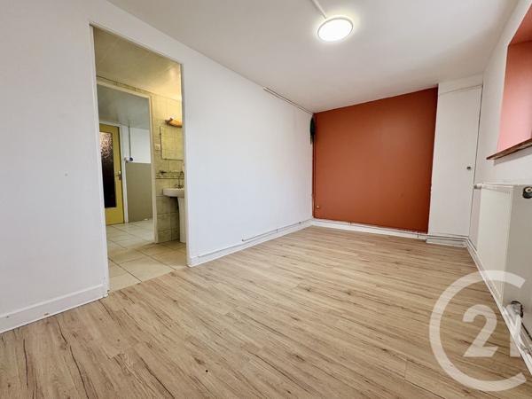 Maison à vendre  5 pièces - 95,23 m 2   RILHAC RANCON  - 87