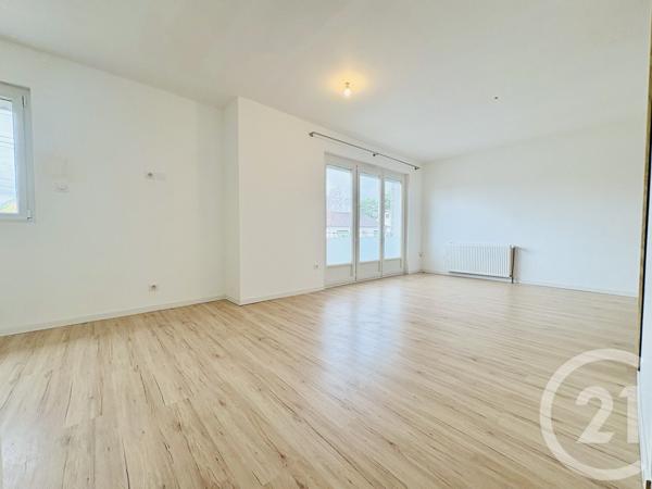 Maison à vendre  5 pièces - 95,23 m 2   RILHAC RANCON  - 87