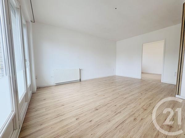 Maison à vendre  5 pièces - 95,23 m 2   RILHAC RANCON  - 87