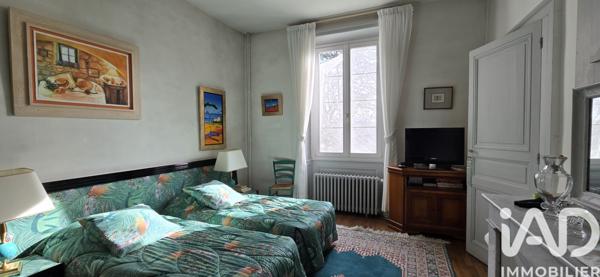 Maison à vendre 20 pièces 480 m² La Talaudière