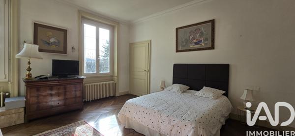 Maison à vendre 20 pièces 480 m² La Talaudière
