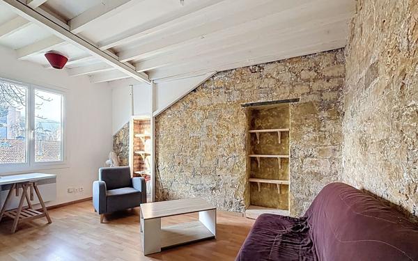 Appartement à louer    4 pièces • 84 m2 Nanterre