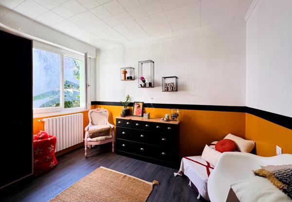 Maison de caractère 6 pièces 127m² avec jardin exotique + T2 indépendant Vannes Saint-Guen/Bilaire