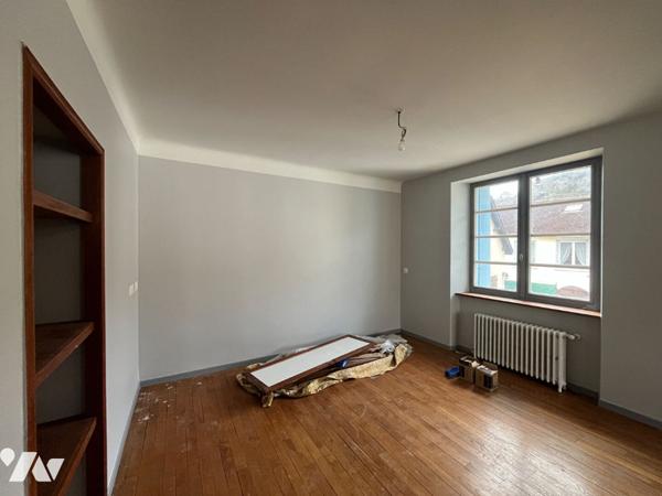 Maison T3 avec dépendance - Capdenac Gare